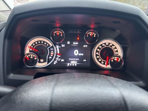 Used 2016 RAM 1500 Big Horn image 3