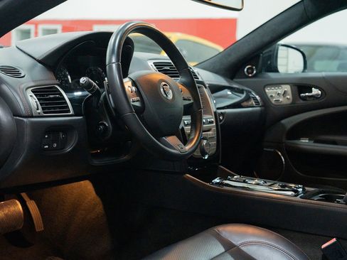Used 2011 Jaguar XKR R175 image 16