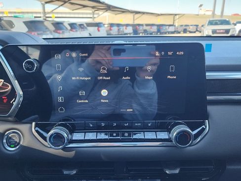 New 2026 GMC Canyon Elevation w/ Convenience Package image 27