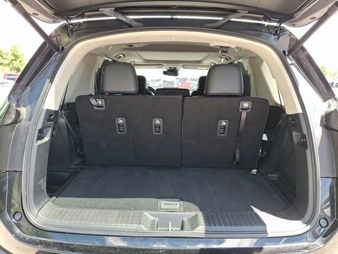 Certified 2025 Honda Pilot Touring image 28