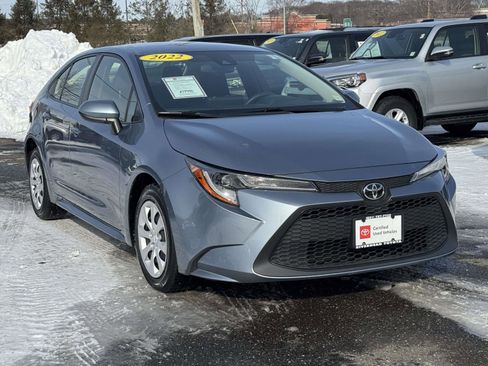 Certified 2022 Toyota Corolla LE image 2
