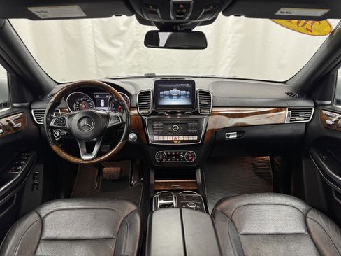 Used 2018 Mercedes-Benz GLS 550 4MATIC w/ Driver Assistance Package image 32