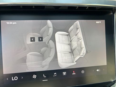 Used 2022 Tesla Model S Standard Range AWD/4WD image 38