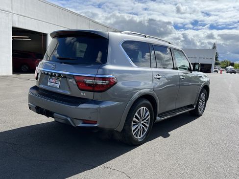 Used 2022 Nissan Armada SL AWD/4WD image 5