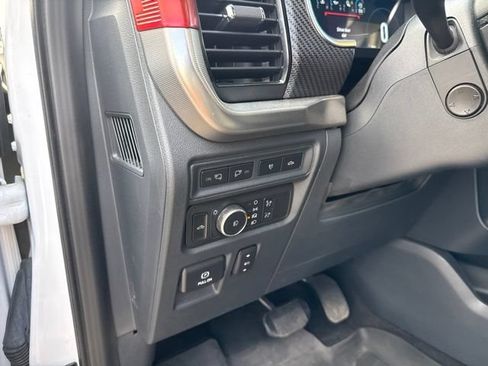 Used 2022 Ford F150 Raptor w/ Equipment Group 801A High AWD/4WD image 15