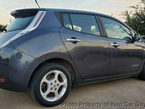 Used 2013 Nissan Leaf S image 12