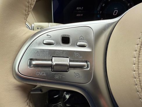 Used 2018 Mercedes-Benz S 450 Sedan image 37