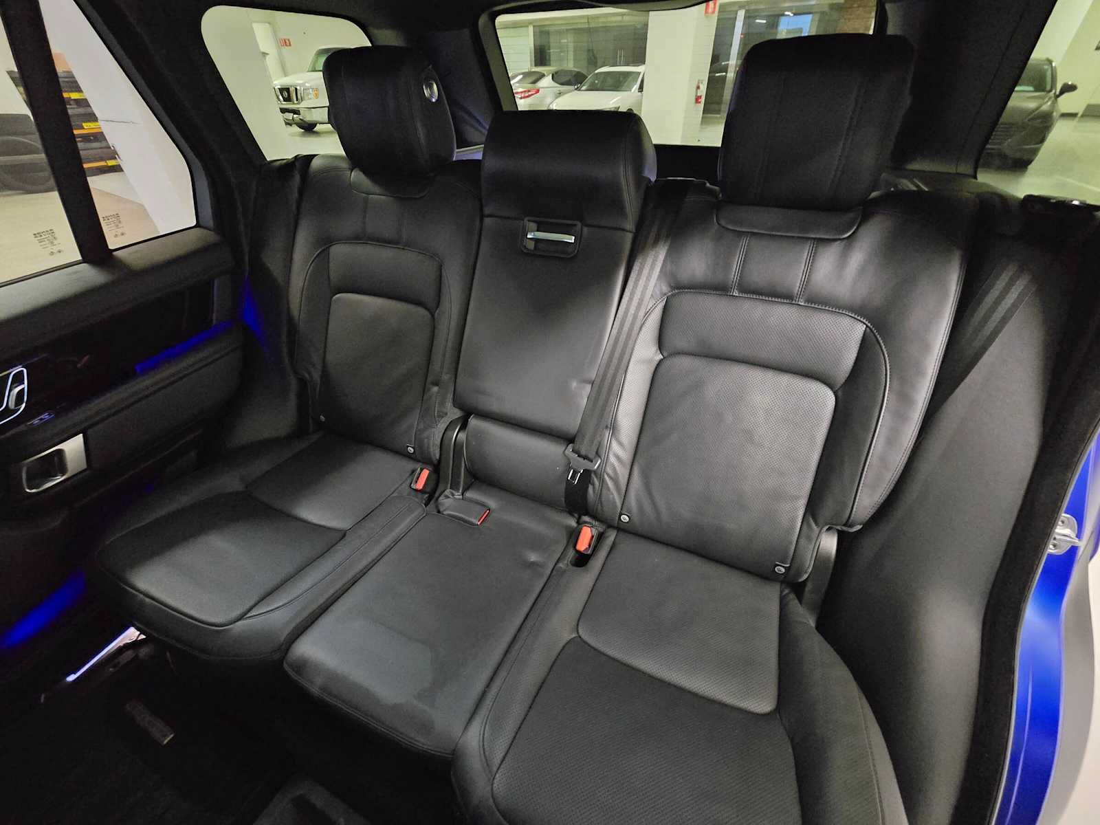 Used 2020 Land Rover Range Rover HSE AWD/4WD image 16