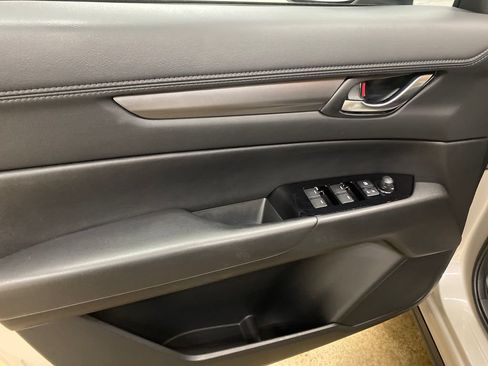 Certified 2025 MAZDA CX-5 AWD 2.5 S w/ Preferred Package image 11