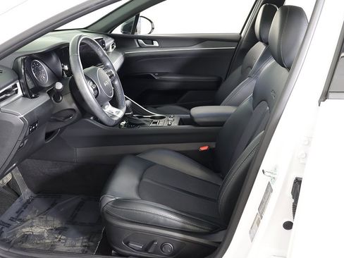 Used 2023 Kia K5 GT-Line image 32