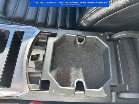 Used 2023 Ford Edge SEL image 17