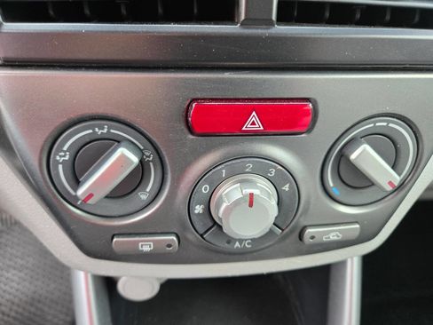 Used 2012 Subaru Forester 2.5X Premium image 19