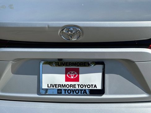 Used 2024 Toyota Corolla LE FWD image 46