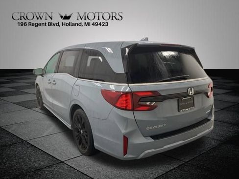 Certified 2025 Honda Odyssey Sport-L image 4