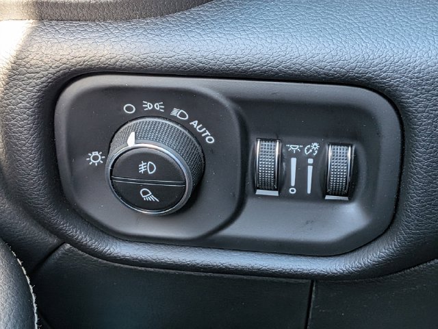 New 2026 RAM 2500 Laramie AWD/4WD image 28