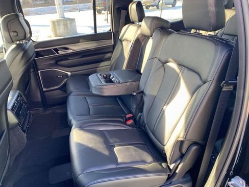 New 2026 Jeep Grand Wagoneer Limited w/ 8-Passenger Seating Package AWD/4WD image 24