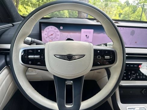 Used 2025 Genesis GV80 3.5T Prestige AWD/4WD image 8