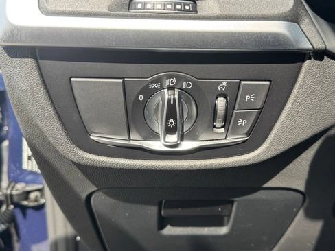 Certified 2025 BMW X4 xDrive30i AWD/4WD image 16
