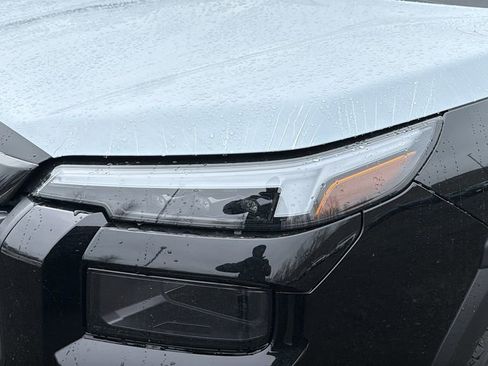 New 2026 Subaru Outback Premium image 4