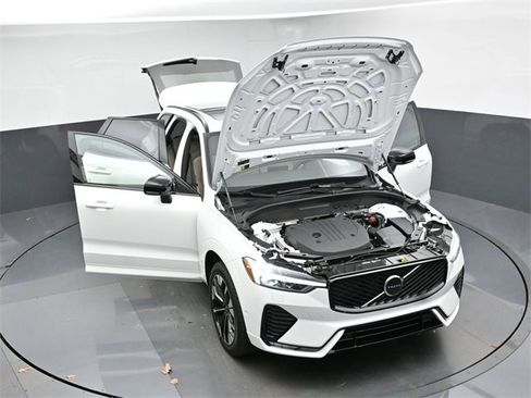 New 2026 Volvo XC60 B5 Plus w/ Protection Package Premier image 51
