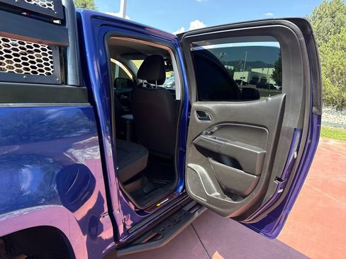 Used 2016 Chevrolet Colorado LT w/ LT Convenience Package AWD/4WD image 24