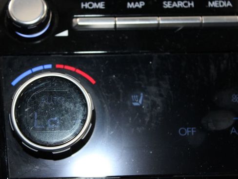 Used 2025 Hyundai Santa Fe SEL image 29