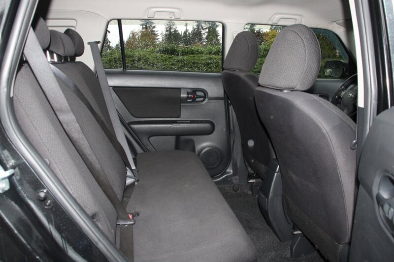 Used 2008 Scion xB FWD image 6