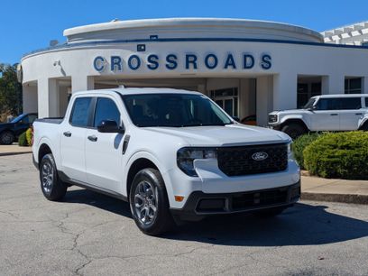 New 2025 Ford Maverick XLT w/ XLT Luxury Package
