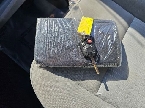 Used 2018 Ford Transit 350 XLT image 19