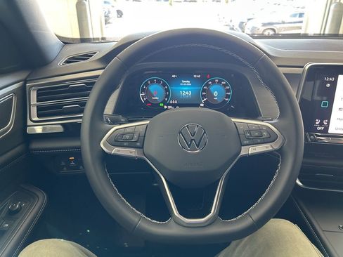 New 2026 Volkswagen Atlas Cross Sport SE AWD/4WD image 11