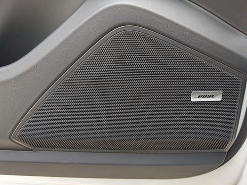 New 2026 Porsche Cayenne image 14