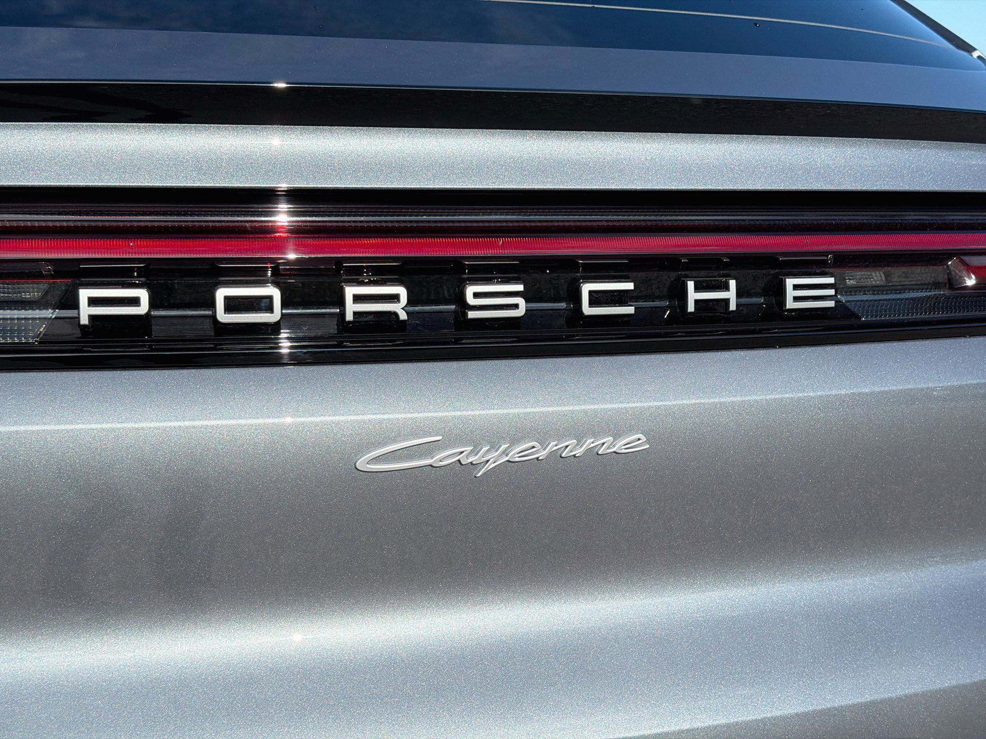 Used 2026 Porsche Cayenne Coupe AWD/4WD image 11