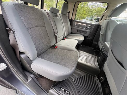 Used 2017 RAM 1500 Big Horn AWD/4WD image 28