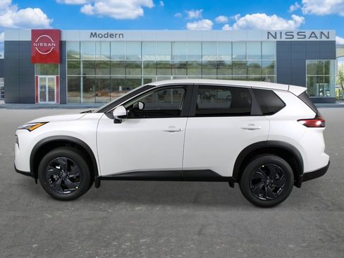 New 2026 Nissan Rogue SV w/ Cold Weather Package FWD image 2