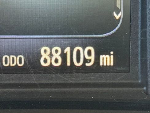 Used 2019 Toyota Sienna SE w/ Carpet Mat Package FWD image 18