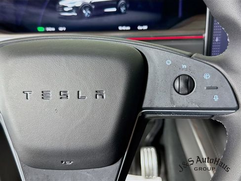 Used 2026 Tesla Model X image 14