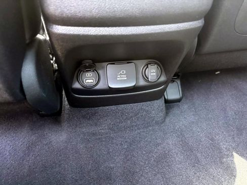 Used 2016 Kia Sorento SX FWD image 33