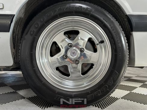 Used 1987 Ford Mustang LX image 24