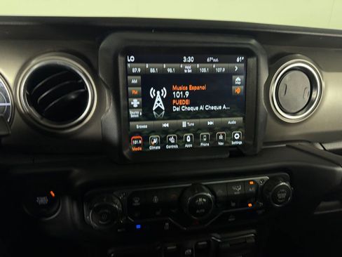 Used 2022 Jeep Wrangler Unlimited Rubicon 4xe w/ Steel Bumper Group image 19