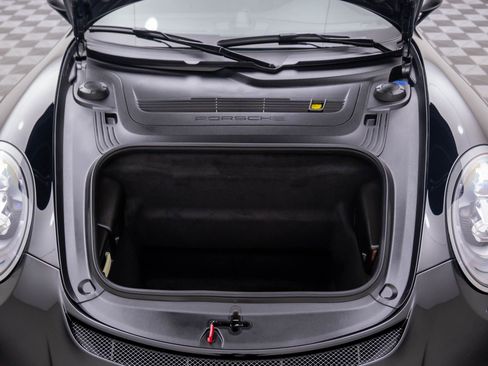 Certified 2014 Porsche 911 GT3 image 30