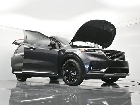 Used 2024 Kia Carnival SX Prestige FWD image 50