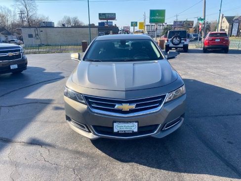 Used 2019 Chevrolet Impala LT image 2