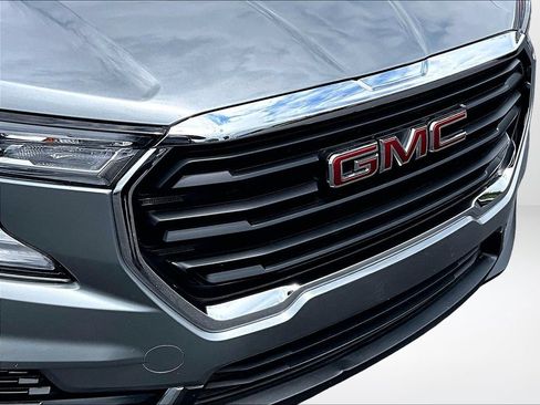 Used 2023 GMC Terrain SLE FWD image 26