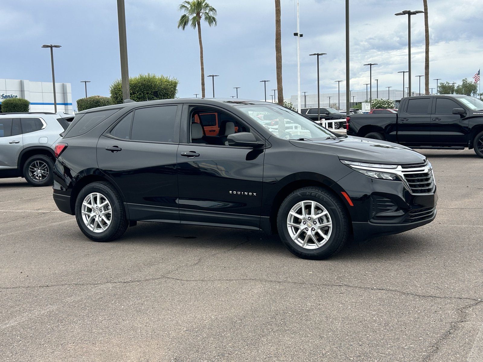 Used 2022 Chevrolet Equinox LS FWD image 7