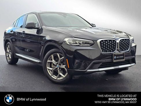 Used 2022 BMW X4 xDrive30i image 1