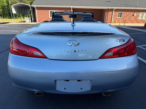 Used 2009 INFINITI G37 Convertible w/ Premium Pkg RWD image 6