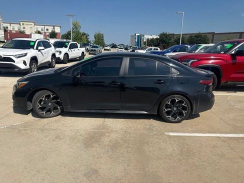Used 2025 Toyota Corolla FX w/ Convenience Package FWD image 5