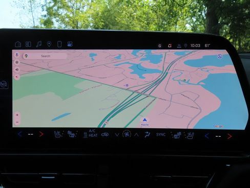 New 2025 Chevrolet Equinox EV RS w/ Convenience Package II AWD/4WD image 9