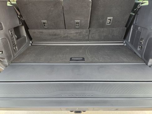 New 2026 Ford Expedition Tremor image 29