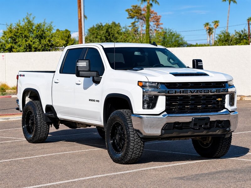 Used 2021 Chevrolet Silverado 2500 LT w/ Fleet Comfort Package AWD/4WD image 1